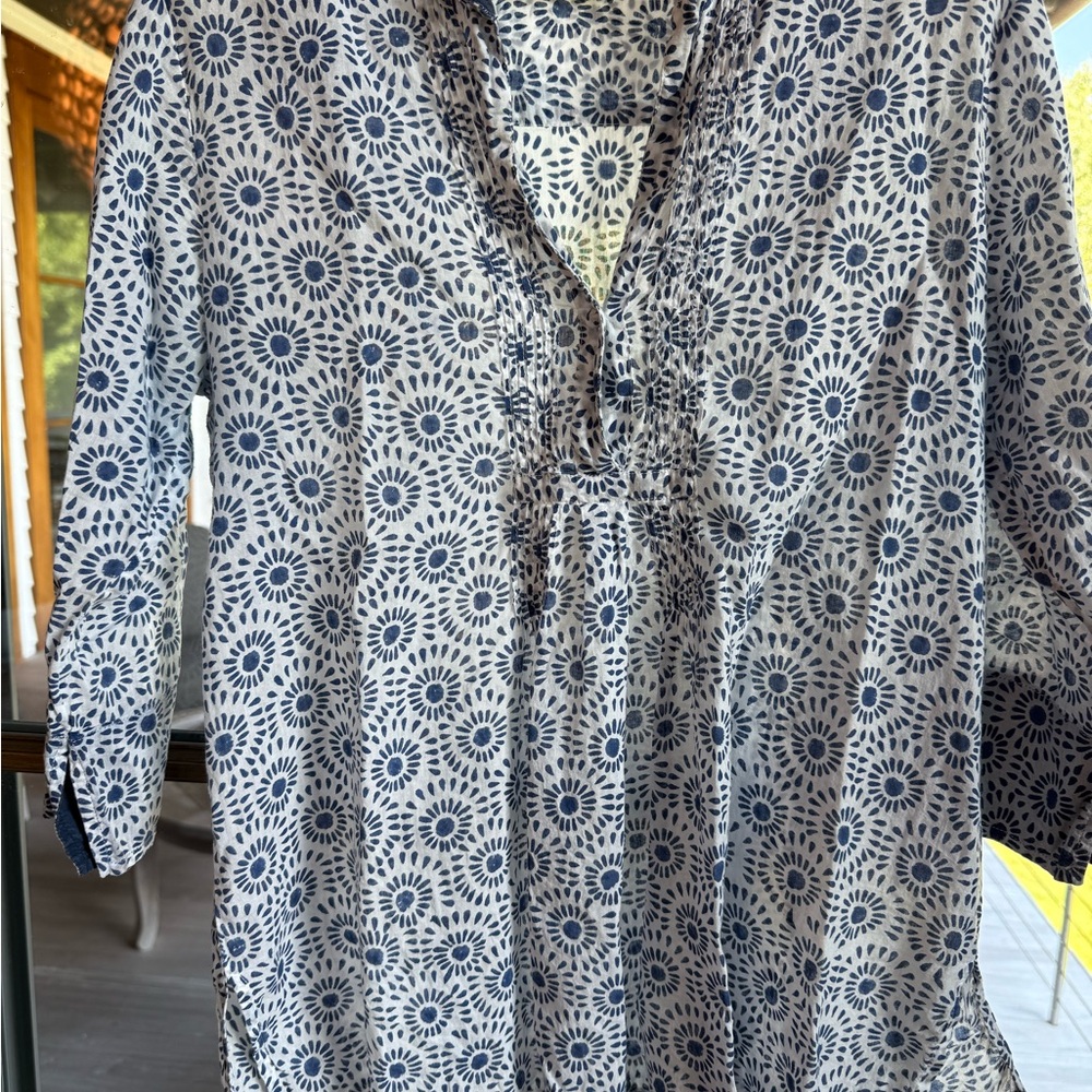 Roberta Roller Rabbit Navy and White Sunburst Top